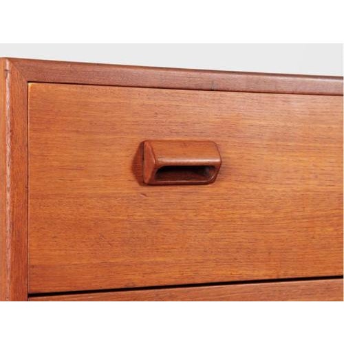 Mid-Century Modern Scandinavian Chest of Drawer in Teak attributed to Borge Mogensen, 1950s For Sale - Image 11 of 13