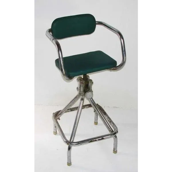 French Vintage Industrial Design Hairdressers Kids Chair, 1940 For Sale - Image 6 of 8