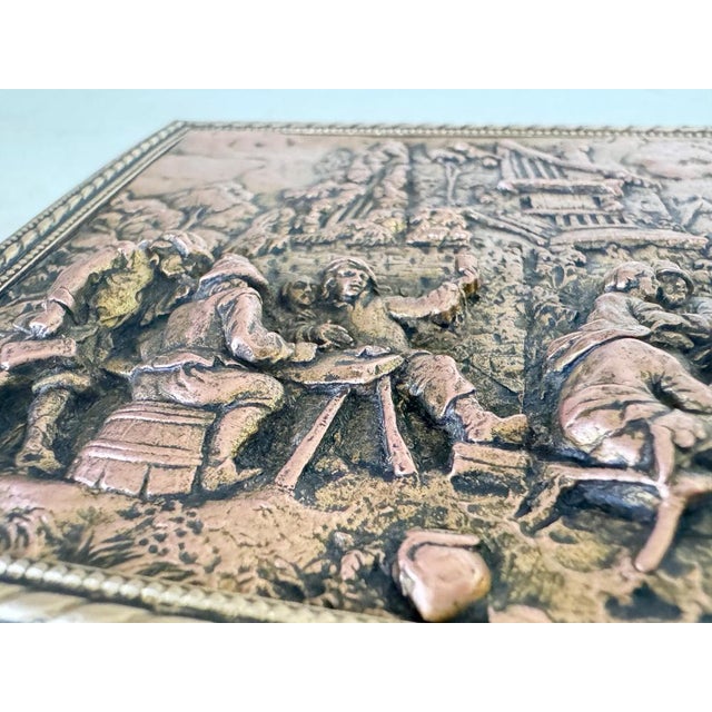 Decorative Jewelry Box in Silver and Gold Coloured Metal, France, 20th Century For Sale - Image 12 of 17