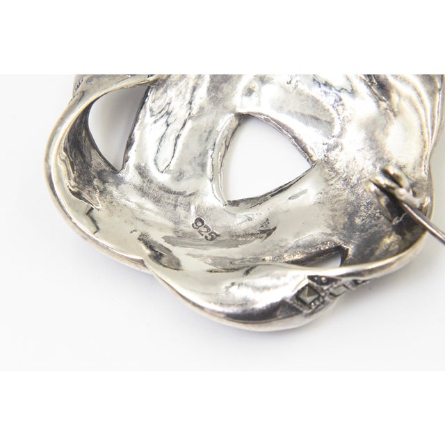 Mid 20th Century Sterling Silver Celtic Knot Brooch With Marcasite For Sale In Miami - Image 6 of 8