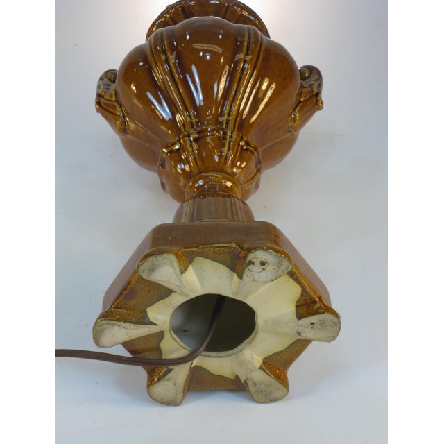 Ceramic Early 20th Century Neoclassical Urn Ceramic Table Lamp For Sale - Image 7 of 13