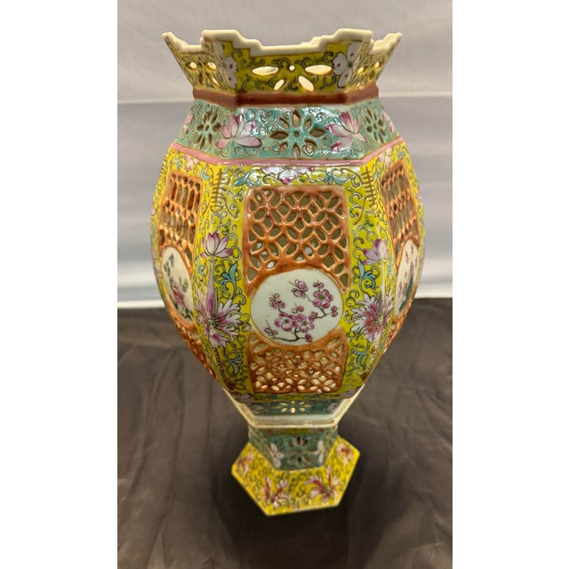 Rare Antique Chinese Famille Rose Porcelain Palace Lantern Late 19th Century For Sale In New York - Image 6 of 12