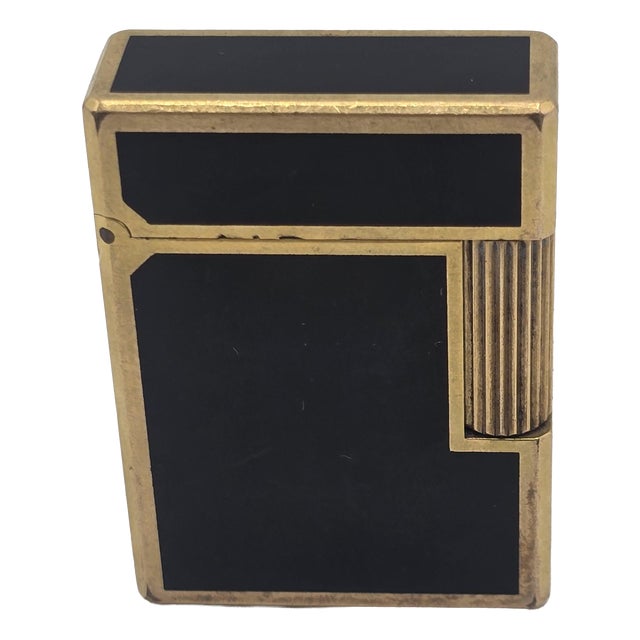 Vintage Line 1 Lighter in Black Chinese Lacquer and Gold Plated from S.T. Dupont, 1970s For Sale