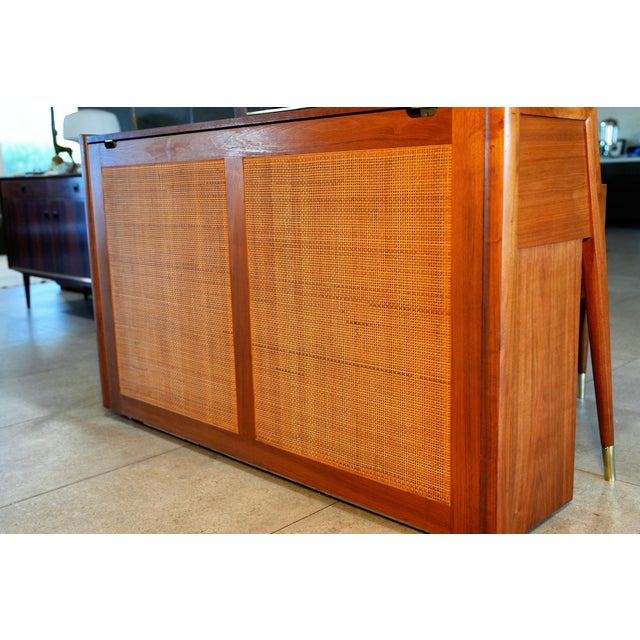 Baldwin Acrosonic Mid-Century Modern Piano & Original Bench | Sculptural Walnut For Sale - Image 14 of 16