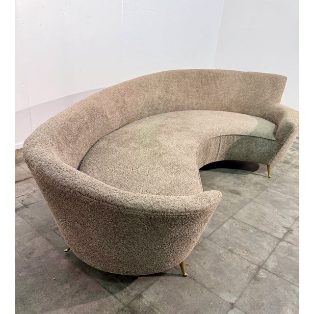 Curved Sofa, Attributed to Federico Munari, Italy, 1960s For Sale In Los Angeles - Image 6 of 10