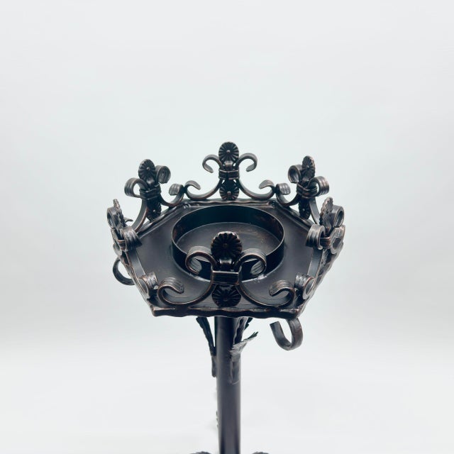 Hand Forged Iron Pedestal Stand 32″ (82cm) Antique Copper Patina Fleur-de-Lis Plant Holder & Pillar Candle Stick Rustic Decor For Sale - Image 9 of 10