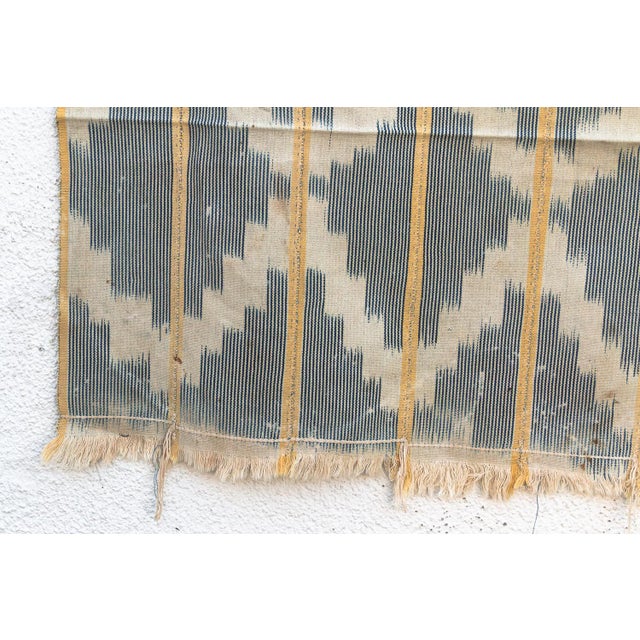 African Vintage Baoule African "Bandama Chevron" Ikat Throw For Sale - Image 3 of 7