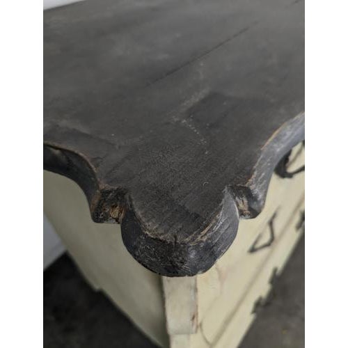 18th Century Dutch Commode with Painted Decoration For Sale - Image 6 of 8