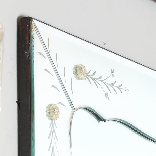 Mid-Century Reverse Etched Mirror W/ Scalloped Inner Border & Florets For Sale - Image 9 of 10