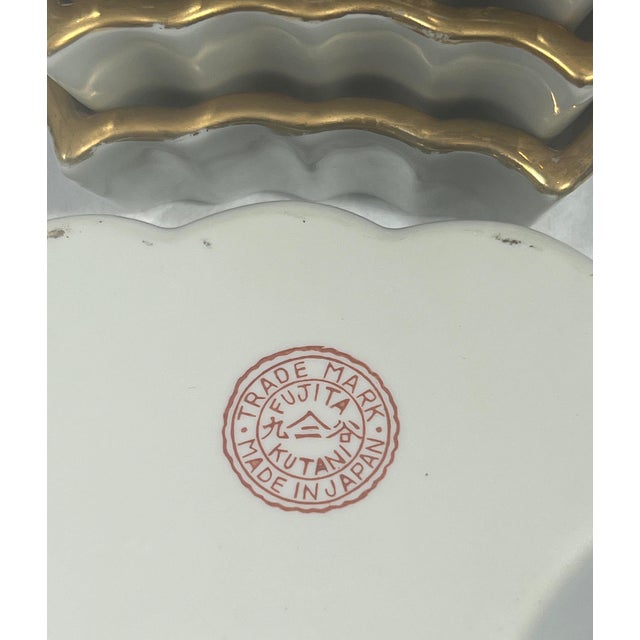 Mid Century White & Gold Kutani Porcelain Sweetmeat Tray of 7 Bowls, Japanese Actors For Sale - Image 12 of 12