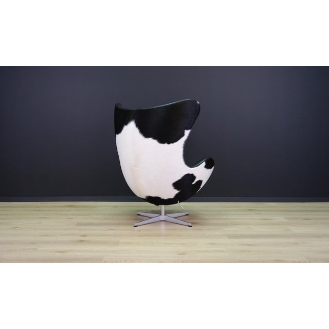 Vintage Danish Egg Chair by Arne Jacobsen for Fritz Hansen, 1980s For Sale - Image 6 of 18
