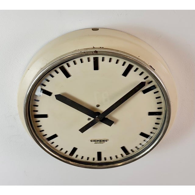 Industrial Factory Beige Wall Clock, Austria, 1960s For Sale - Image 4 of 17