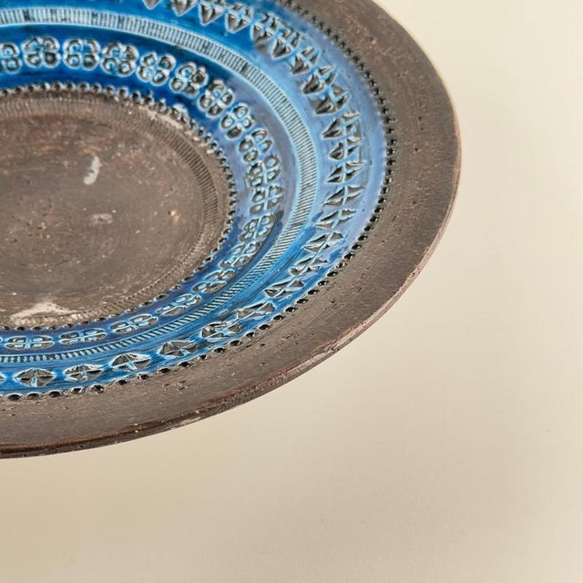 1970s Large Rimini Blue Series Centerpiece Bowl by Aldo Londi for Bitossi, 1970s For Sale - Image 5 of 13