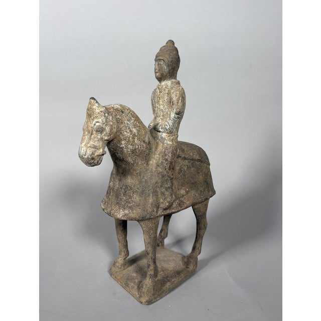Sculpture of a horseman Mingqi China Tang Dynasty (618-907) For Sale - Image 9 of 9