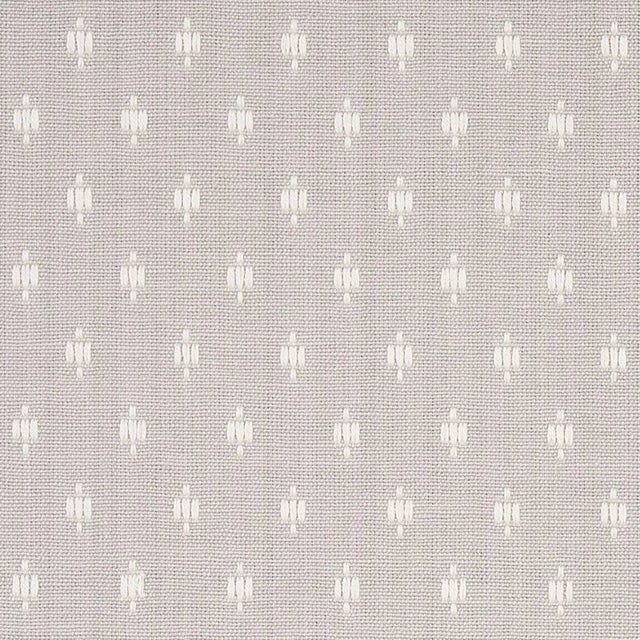 Traditional Schumacher Barlow Fabric in Ivory on Grey For Sale - Image 3 of 3