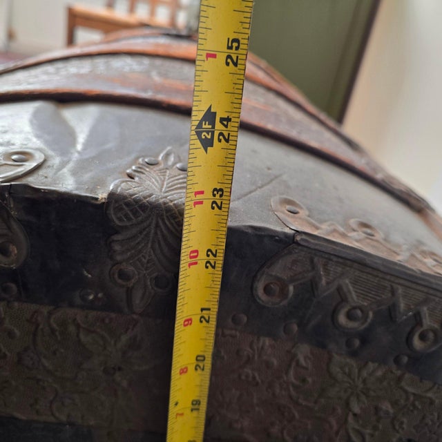 Monumental Victorian Dome Top Steamer Trunk With Rare Floral Embossed Tin and Pony Express Wichita Kansas Label For Sale - Image 12 of 13