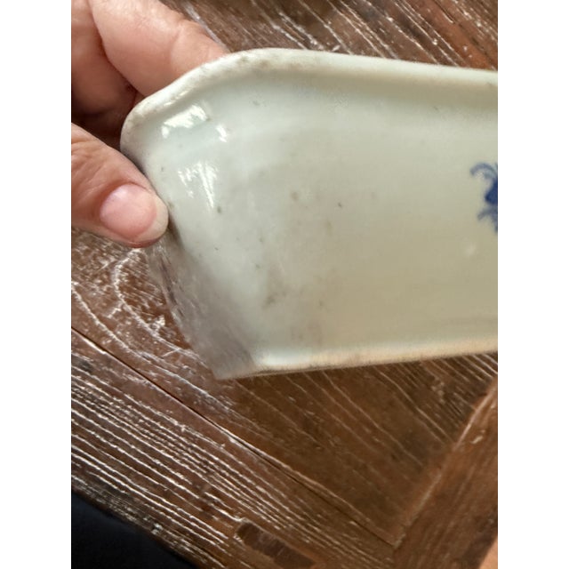 Antique Chinese Blue & White Export Porcelain Serving Dish | Pagoda Landscape 19th Century For Sale - Image 10 of 12