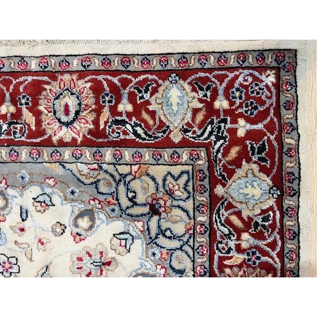8x10 Ivory Hand-Knotted Wool Silk Rosette Centerpiece Traditional Carpet Rug For Sale - Image 4 of 6