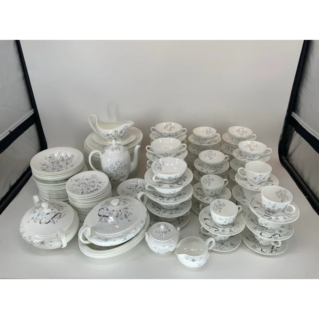 Mid-Century Modern Huge Set of Wedgwood Bone China in Wild Oats Pattern For Sale - Image 3 of 12
