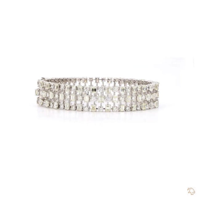 Silver 11.95 Carat Emerald Cut Diamond Gold Bracelet For Sale - Image 8 of 9