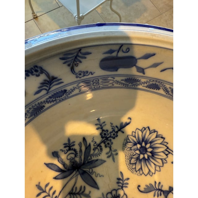 Ceramic Late 19th Century Villeroy & Boch Dresden Blue Onion Basin Bowl For Sale - Image 7 of 13