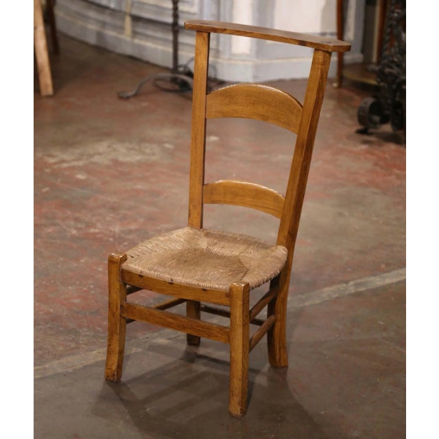 Late 19th Century 19th Century Country French Beech Wood and Rush Prayer Chair From Normandy For Sale - Image 5 of 7