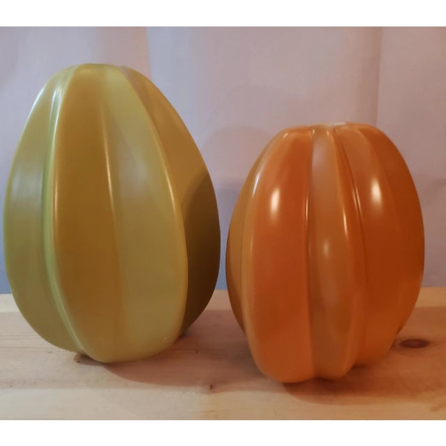 Vintage Pair of Jaliang Uniquely Shaped Vases For Sale - Image 4 of 8