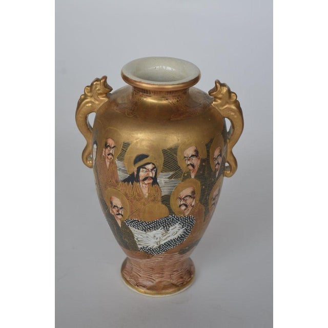 Set of Four Japanese Satsuma Earthenware Vases, Meiji–Taisho Period (1900-1920) For Sale - Image 4 of 9