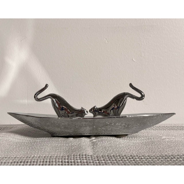 Mid-Century Modern 1950s Chrome Pincherette Fighting Cats Ashtray or Catchall For Sale - Image 3 of 8