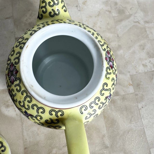 Yellow Chinese Hand Painted Yellow Floral Porcelain Famille Tea Pot For Sale - Image 8 of 9