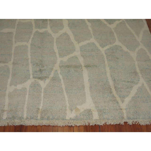 Early 21st Century Early 21st Century Gray Turkish Modernist Square Rug - 8' x 9' For Sale - Image 5 of 6