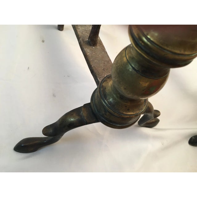 Early 19th Century 18thc American Chippendale Brass Cannonball Andiron Firedog Pair With Log Stops For Sale - Image 5 of 9
