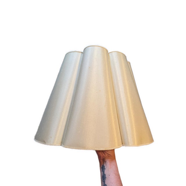 1960s Mid-Century Modern Tole Safran & Glucksman Floral Table Lamp and Scalloped Silk Shade - 38" Tall For Sale - Image 14 of 17