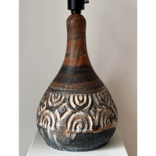 Danish Studio Pottery Stoneware Table Lamp by Birte Vedel Howards, 1960s For Sale - Image 6 of 9