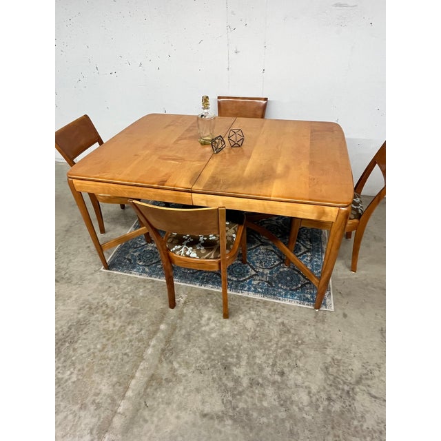1940s Mid-Century Modern Dining Set in the Style of Heywood Wakefield For Sale - Image 6 of 17