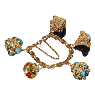 Estate Italian Unoaerre Etruscan Revival Solid 18k Gold Turquoise Carnelian Charm Fob Bracelet For Sale