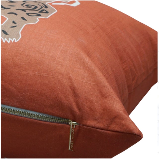 Contemporary Rust Le Tibetan en Solo Pillows, Pair For Sale - Image 3 of 3