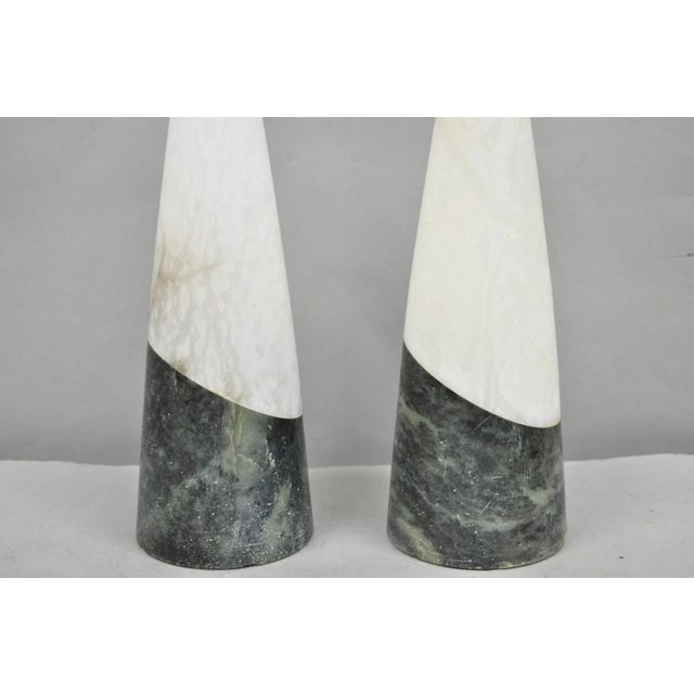 Mid 20th Century Vintage Italian Mid Century Modern 2 Tone Alabaster Green White Table Lamp Pair For Sale - Image 5 of 18