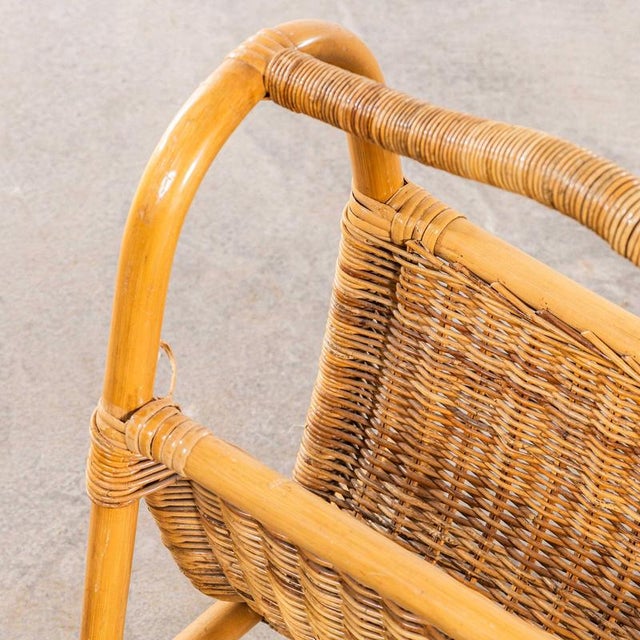 French Wicker Magazine Basket, 1960s For Sale - Image 4 of 7