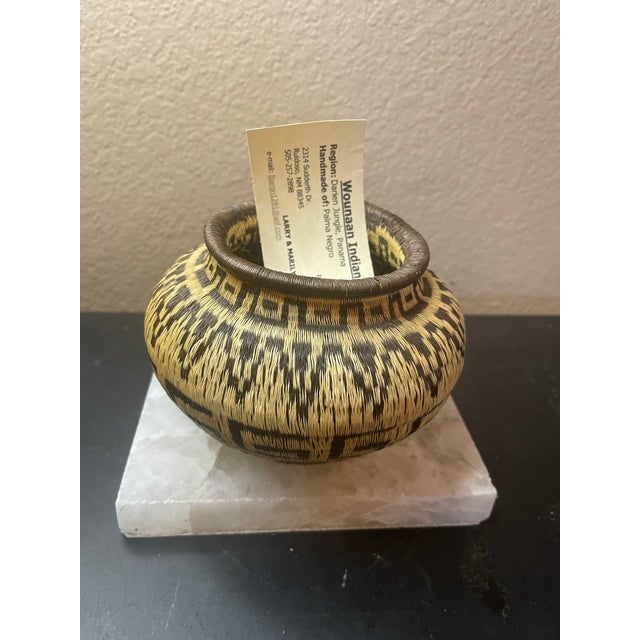 RARE HTF handcrafted Wounaan palm basket from Panama w/ geometric Greek key motif.