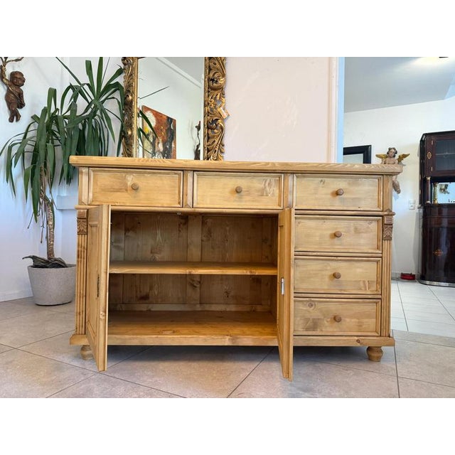 2000 - 2009 Rustic Farmhouse Chest of Drawers in Pine For Sale - Image 5 of 11