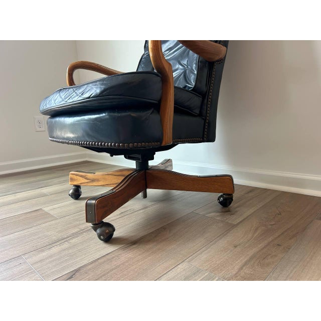 1970s 1970s Gooseneck Arm Traditional Executive Chair Attributed to John Widdicomb For Sale - Image 5 of 7