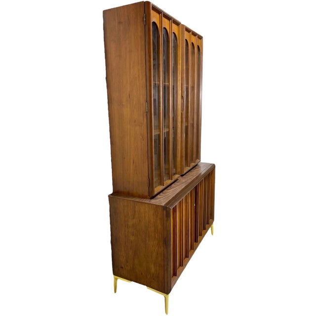 1960s Mid Century Modern Keller Furniture Colonnade Walnut China Hutch