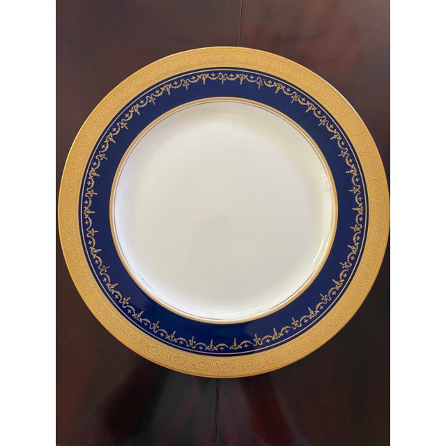 Aynsley Georgian Cobalt Dinner Dishes, England, Late 20th Century, Fit for an Embassy For Sale - Image 11 of 15