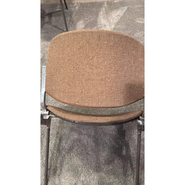 Motivated Seller: 1970s Mid Century Modern, Giancarlo Piretti for Castelli Taupe Dining Chairs - Set of 4 For Sale - Image 10 of 12