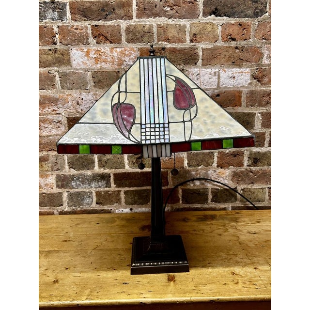 Stained Glass Lamp in the style of Tiffany, 1900s For Sale - Image 9 of 15