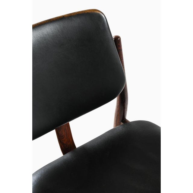 Dining Chairs in Leather and Rosewood attributed to Arne Vodder, 1960s, Set of 6 For Sale - Image 6 of 12