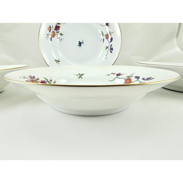 Italian 1980s Richard Ginori Oriente Rimmed Soup Bowls - Set of 4 For Sale - Image 3 of 5