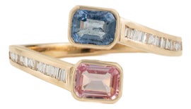 Example of American Classical Rings