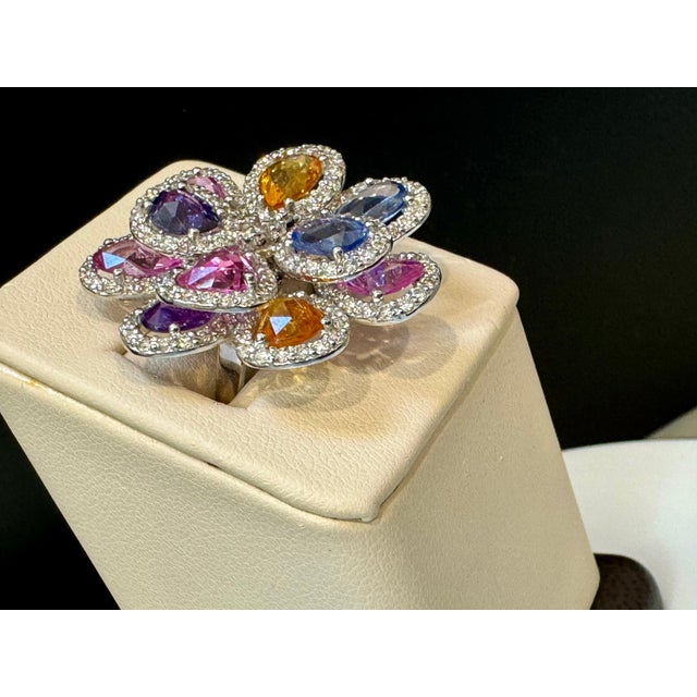 2010s 11 Ct Fine Multi Sapphire & 3 Ct Diamond Cocktail Flower Ring in 18 Kt Gold 6.5 For Sale - Image 5 of 18